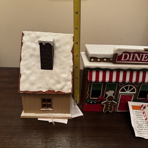 Target Bullseyes Playground LED Light Up Village Cabin Houses Christmas 2025 NWT - Picture 10 of 16